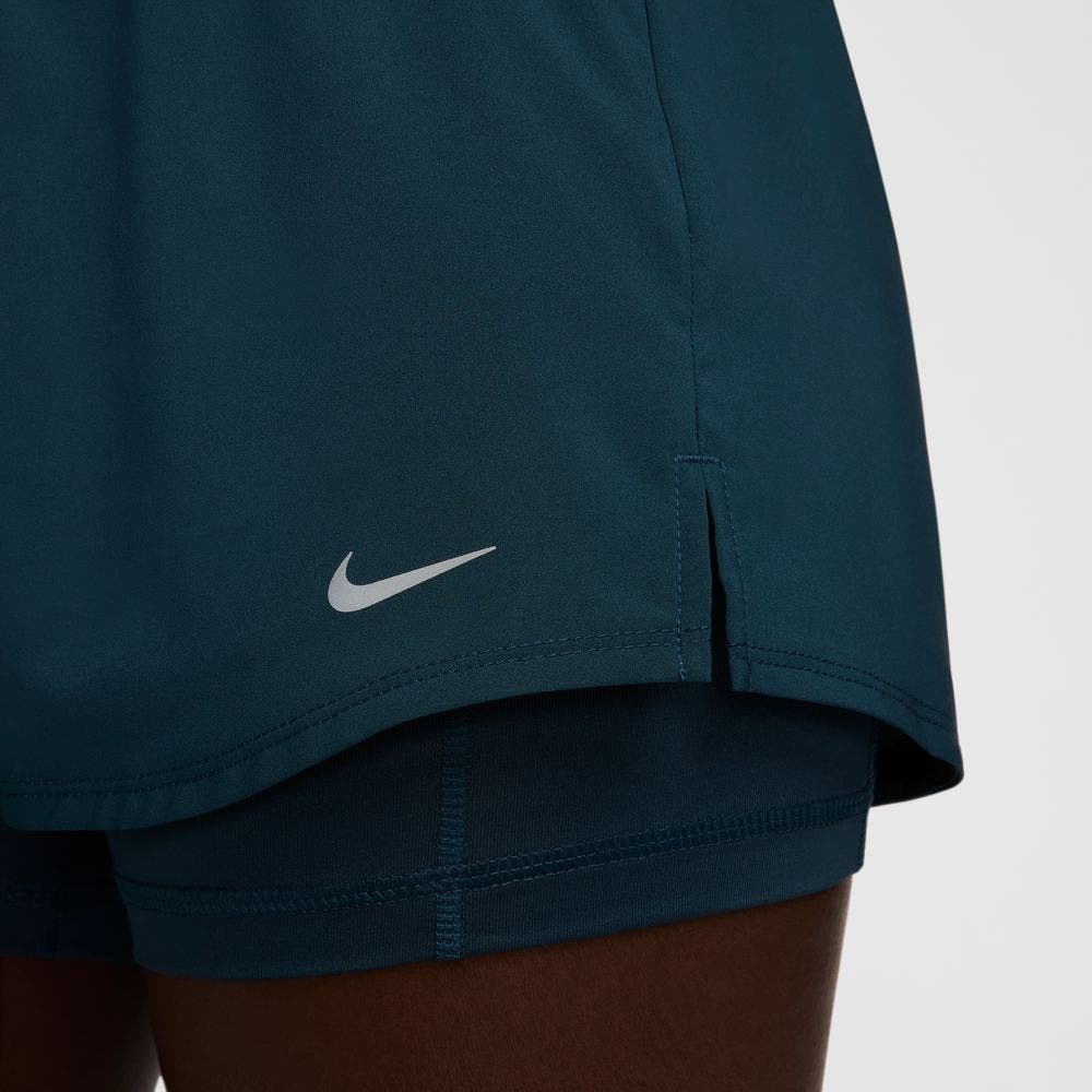 Pantalón Corto Nike One Dri-Fit Mr 3In 2N1 de Mujer Pantalón Corto Nike One Dri-Fit Mr 3In 2N1 de Mujer
