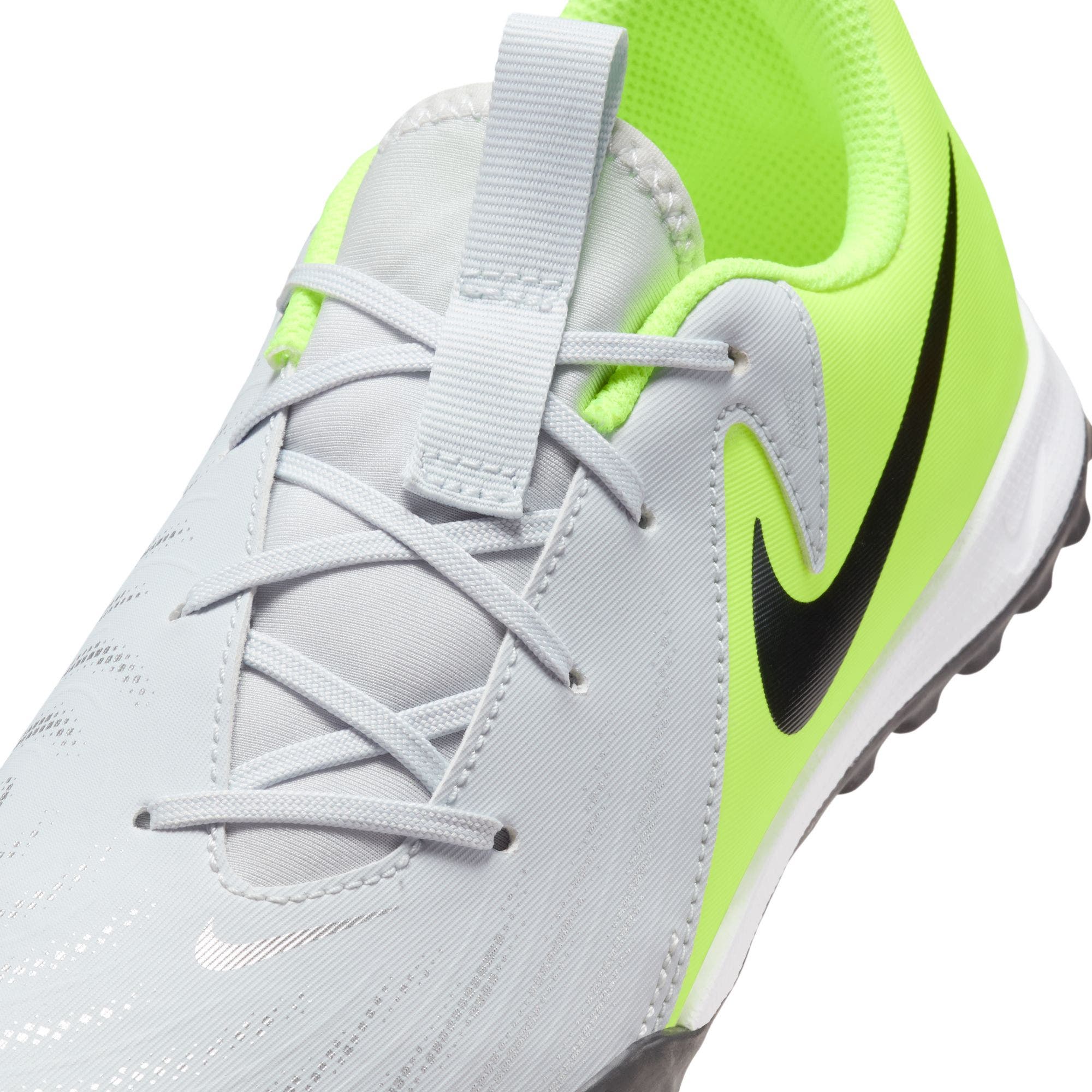 Tacos Nike Phantom Gx 2 Academy de Niños