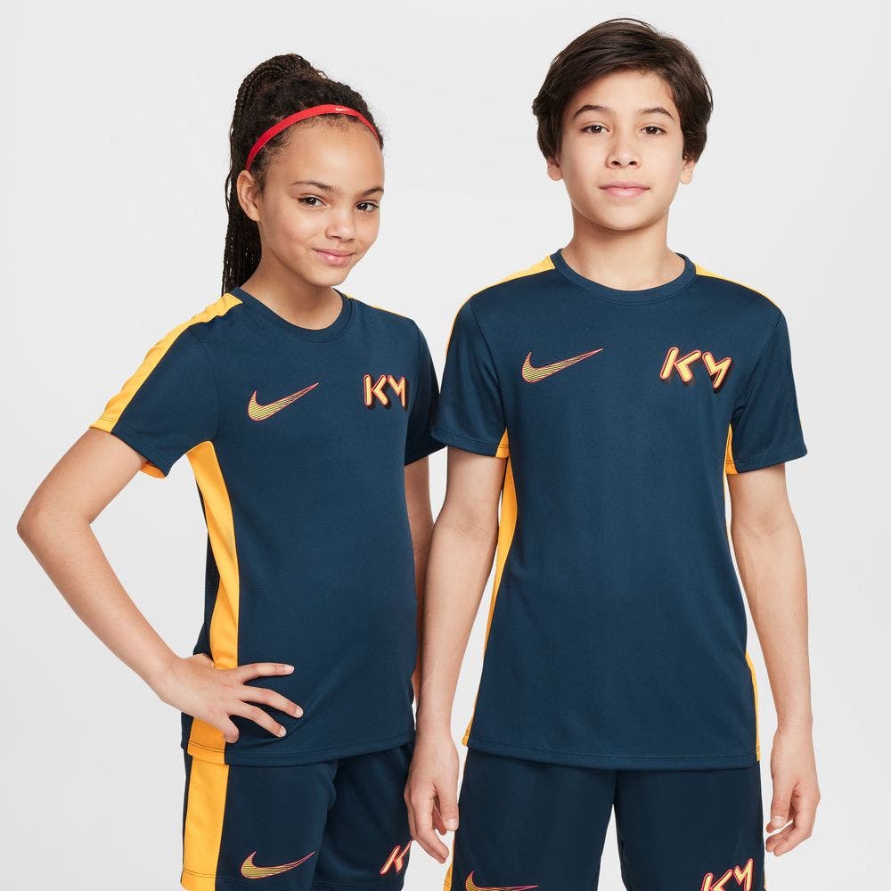 Camiseta Nike Kylian Mbappé Dri-Fit Academy 23 Top de Niños Camiseta Nike Kylian Mbappé Dri-Fit Academy 23 Top de Niños